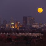 Jak sny zmieniają się pod wpływem pełni księżyca?