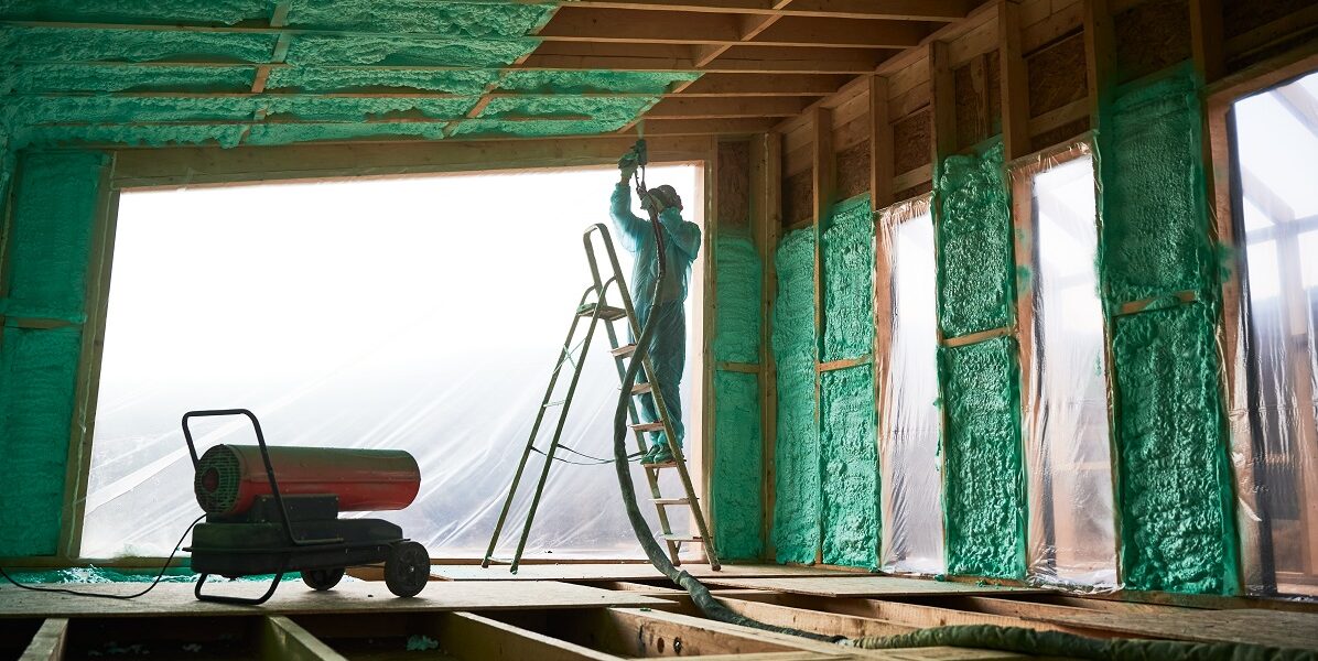 ocieplenie pianką pur